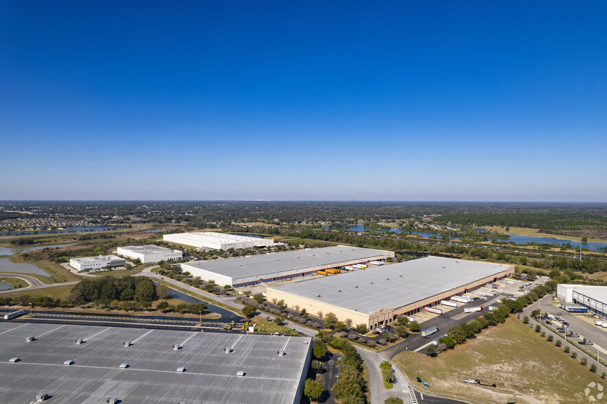 6870 Firstpark Blvd, Lakeland, FL to rent - Commercial Listing Video - Image 3 of 11