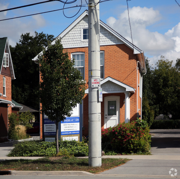 128 Lake St, St Catharines, ON for rent - Building Photo - Image 2 of 2