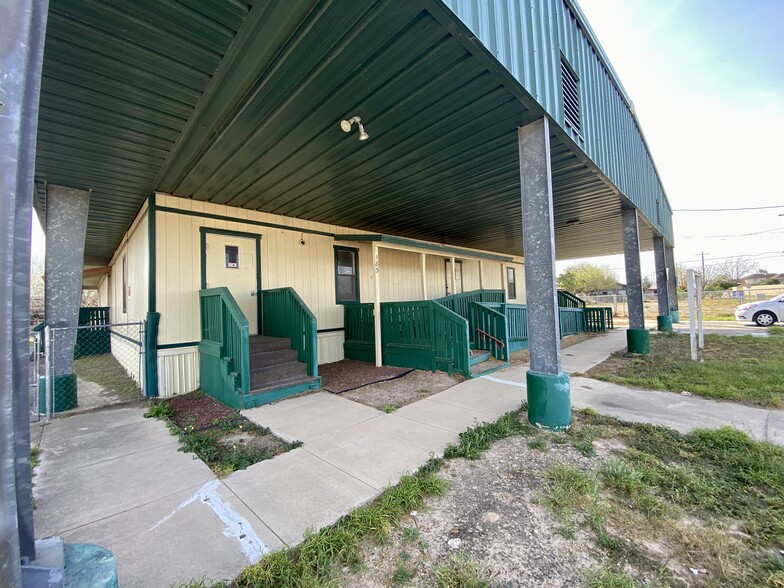 185 S Rancho Nuevo Ave, Roma, TX for sale - Building Photo - Image 3 of 14