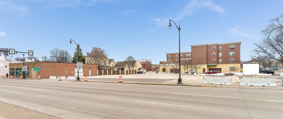 521-529 4th St S, La Crosse, WI for sale - Building Photo - Image 1 of 16