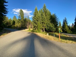 Land in Moyie Springs, ID for sale Primary Photo- Image 1 of 1