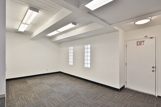 6910-6912 Santa Monica Blvd, Los Angeles, CA for sale Interior Photo- Image 1 of 11