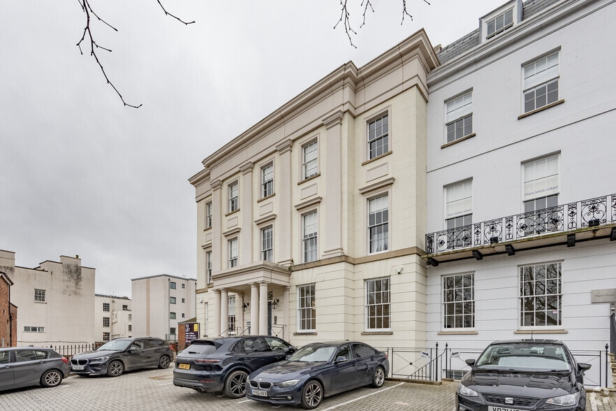 Rodney Rd, Cheltenham to rent - Building Photo - Image 2 of 20