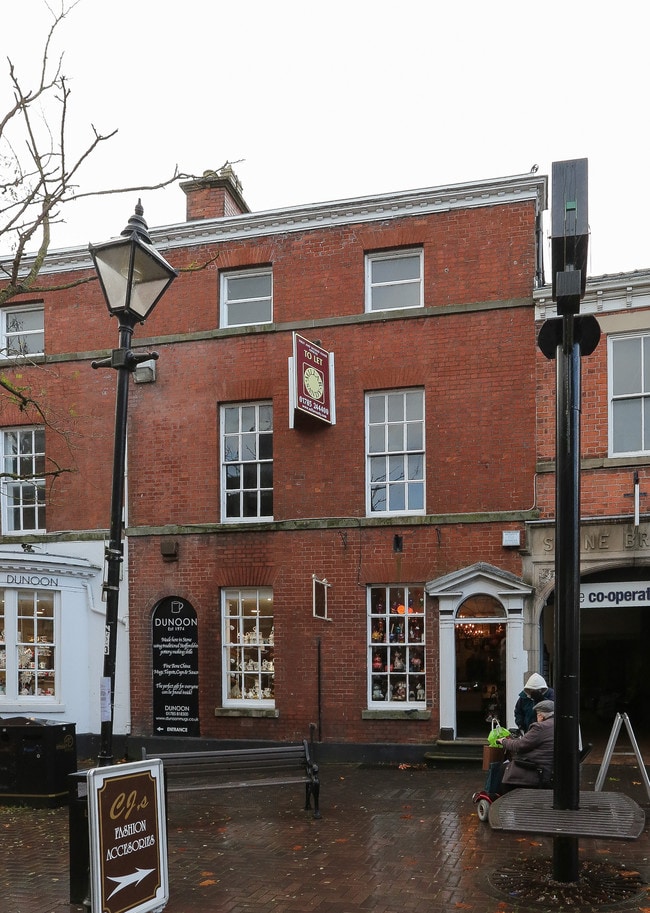 More details for 52 High St, Stone - Retail to Rent