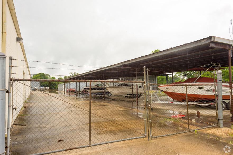 419 S Airline Hwy, Gonzales, LA for rent - Primary Photo - Image 1 of 1