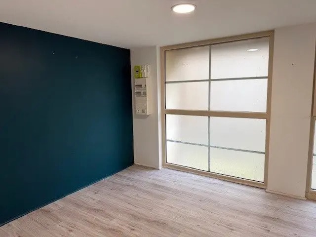 Location Bureaux 9 m² - Photo 1