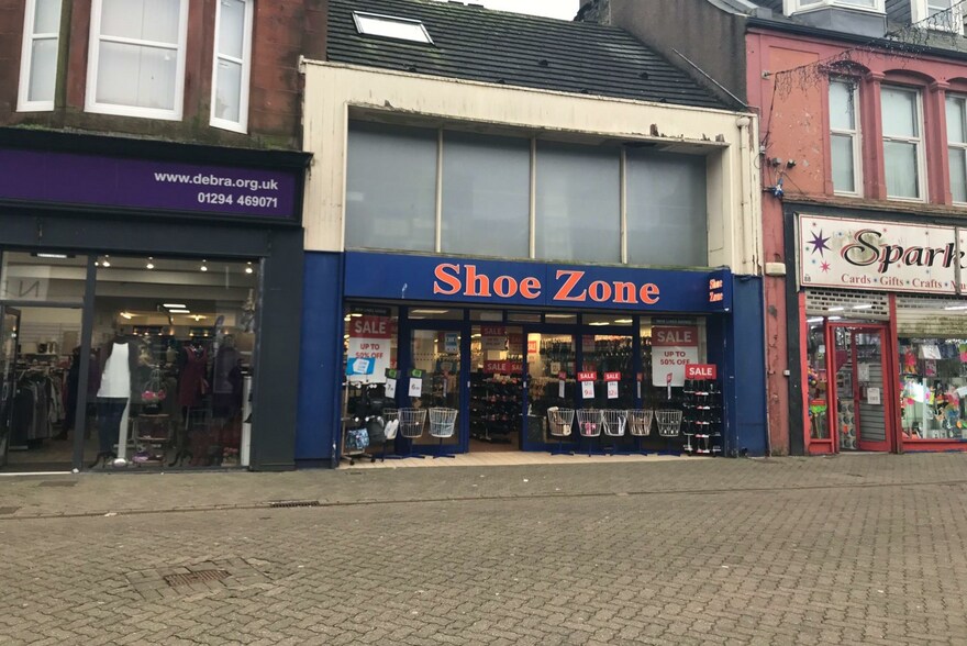 82-84 Dockhead St, Saltcoats for sale - Building Photo - Image 1 of 1