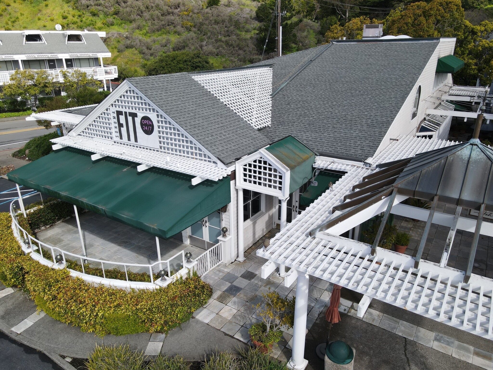 639 E Blithedale Ave, Mill Valley, CA to rent Building Photo- Image 1 of 3