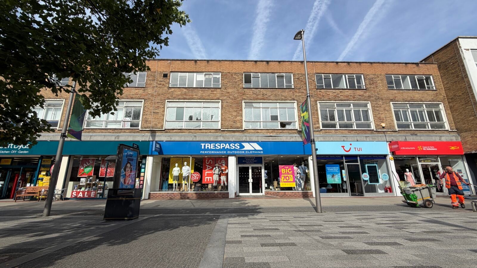 Marlowes, Hemel Hempstead to rent Building Photo- Image 1 of 4