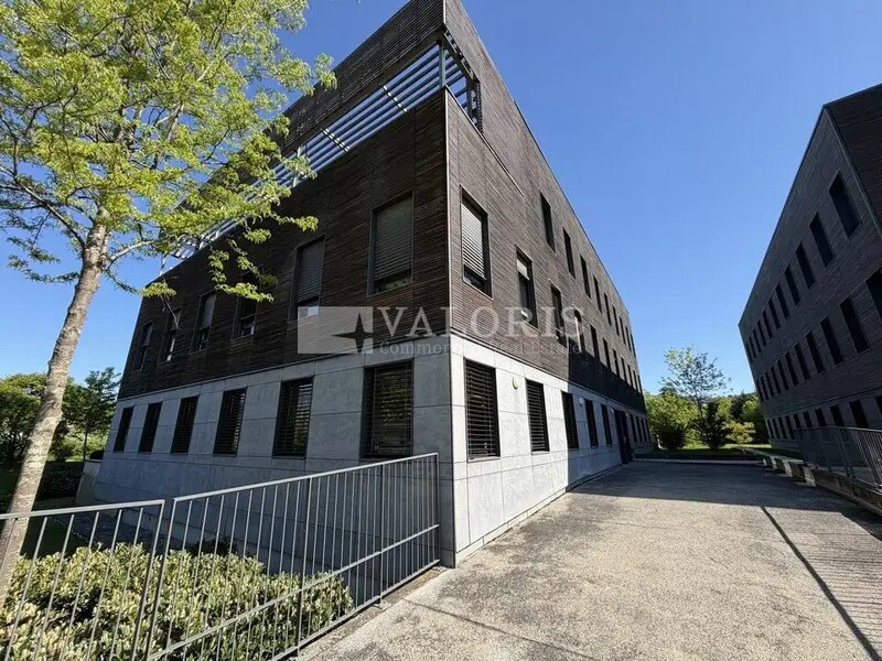 314 Allée Des Noisetiers, Limonest to rent Building Photo- Image 1 of 8