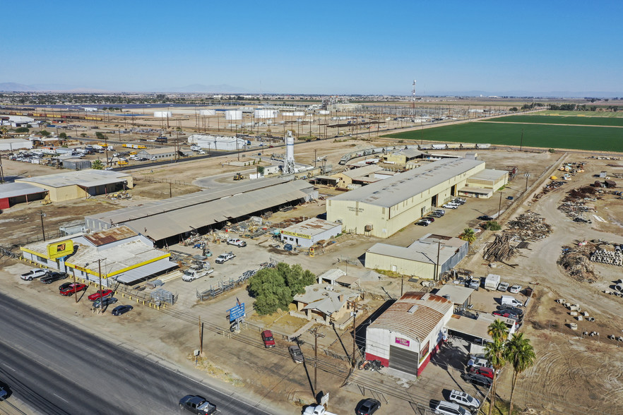 596 E Main St, El Centro, CA for sale - Primary Photo - Image 1 of 1