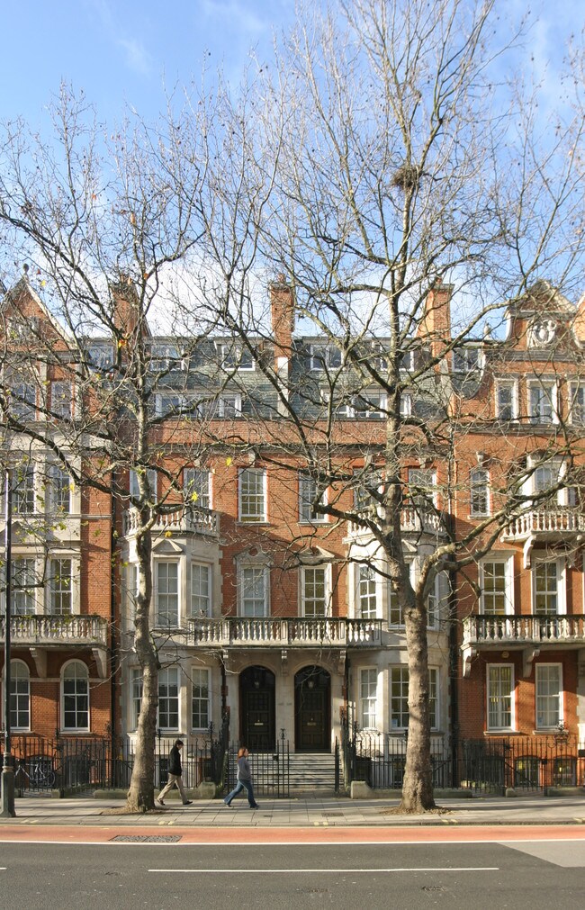 More details for 144-146 Buckingham Palace Rd, London - Co-working to Rent