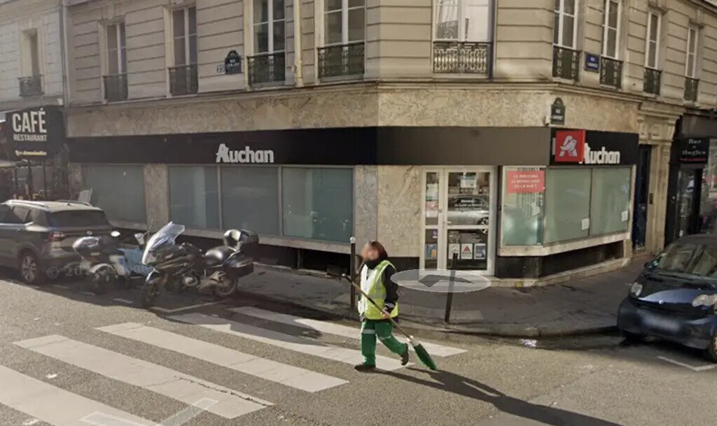 Location Commerce 75 m² - Photo 1
