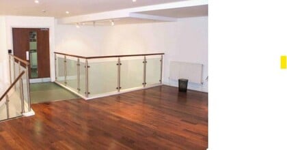 28 Kensington St, Brighton to rent Interior Photo- Image 2 of 2