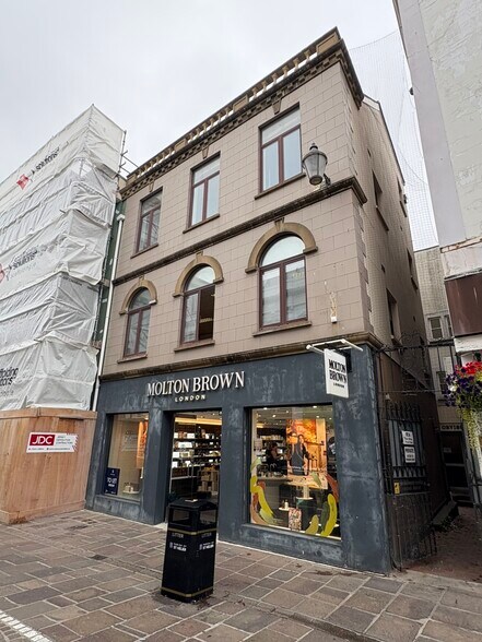 17 Queen St, Jersey to rent - Building Photo - Image 2 of 2