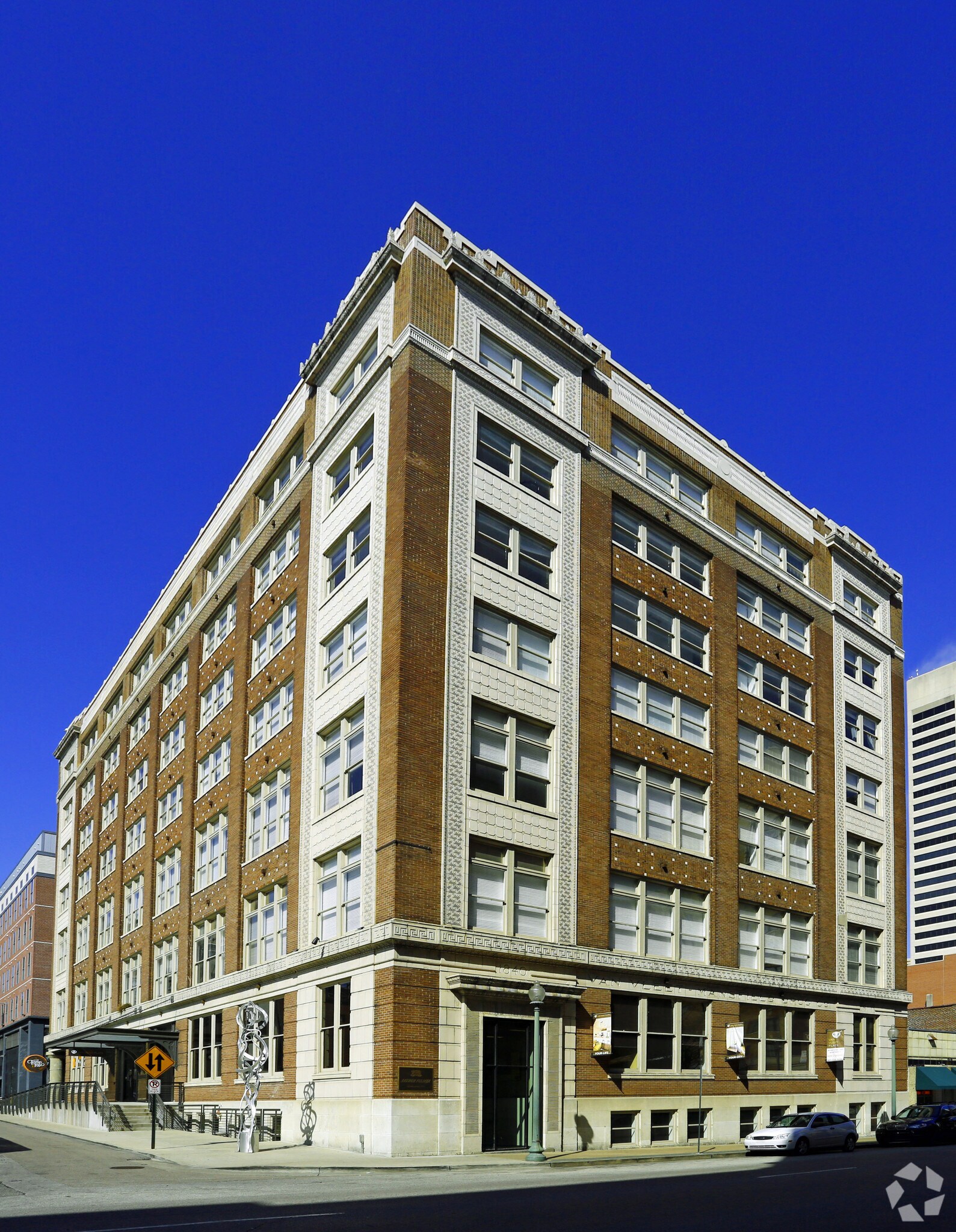 122 Gayoso Ave, Memphis, TN for sale Building Photo- Image 1 of 1