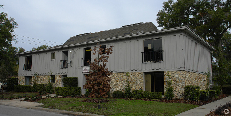 1405 NW 6th St, Gainesville, FL for sale - Primary Photo - Image 1 of 4