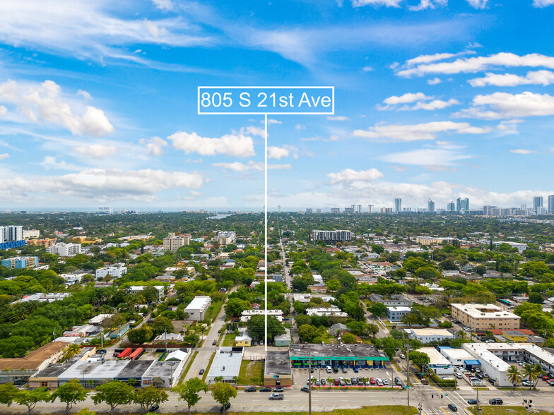 811 S 21st Ave, Hollywood, FL for rent - Aerial - Image 3 of 25