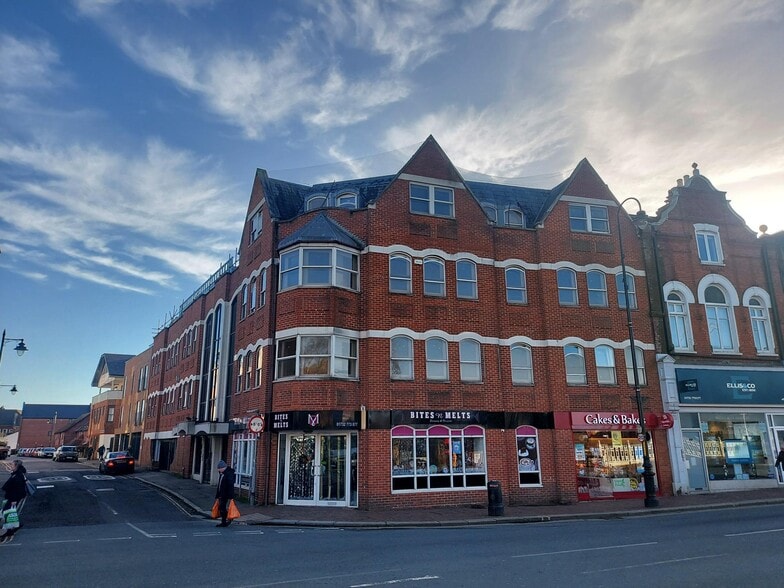 97-101 High St, Tonbridge for sale - Building Photo - Image 3 of 22