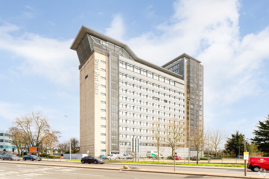 Great West Rd, Brentford for sale - Building Photo - Image 1 of 1