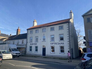 More details for 22 High St, Bawtry - Retail to Rent