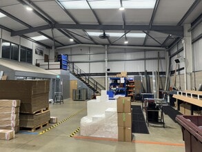 Maxted Rd, Hemel Hempstead to rent Interior Photo- Image 2 of 6