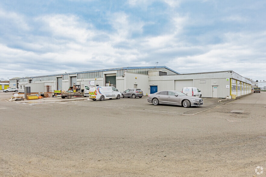 Belgrave St, Bellshill to rent - Building Photo - Image 1 of 7