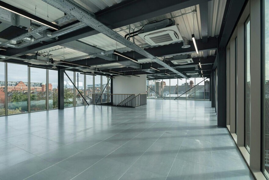 25 Settles St, London to rent - Building Photo - Image 2 of 28