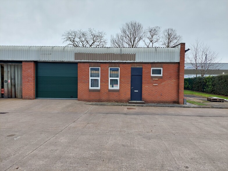 Bawtry Rd, Doncaster for rent - Building Photo - Image 1 of 1