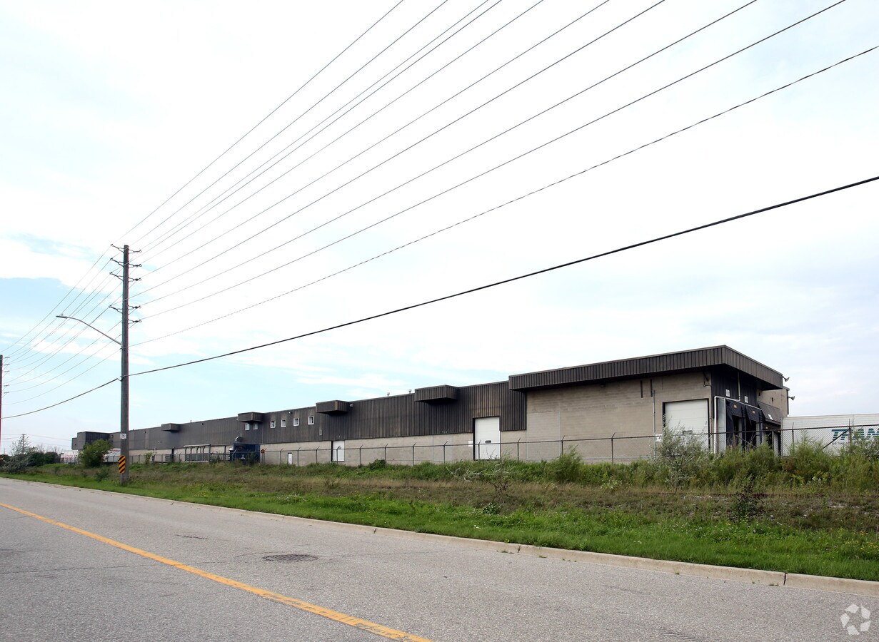 190 Goodrich Dr, Kitchener N2C 2L3 Industrial for Sale UK