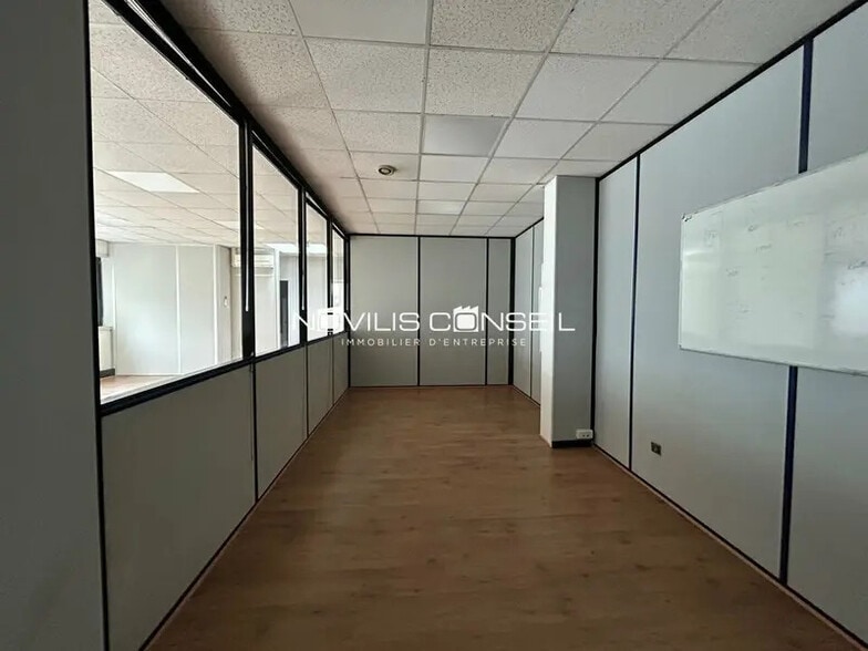 Office in Labège to rent - Interior Photo - Image 3 of 11