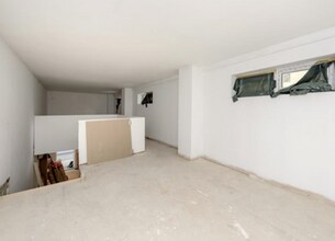 191A Uxbridge Rd, London to rent Interior Photo- Image 2 of 6