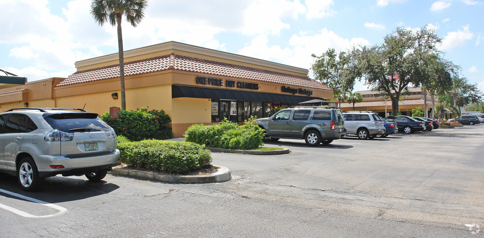 1809-1879 N University Dr, Coral Springs, FL for rent - Building Photo - Image 3 of 17