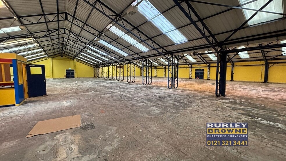 114 Lindon Rd, Walsall to rent - Building Photo - Image 2 of 13