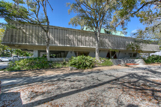 7910 SW 57th Ave, South Miami, FL for rent Building Photo- Image 1 of 18