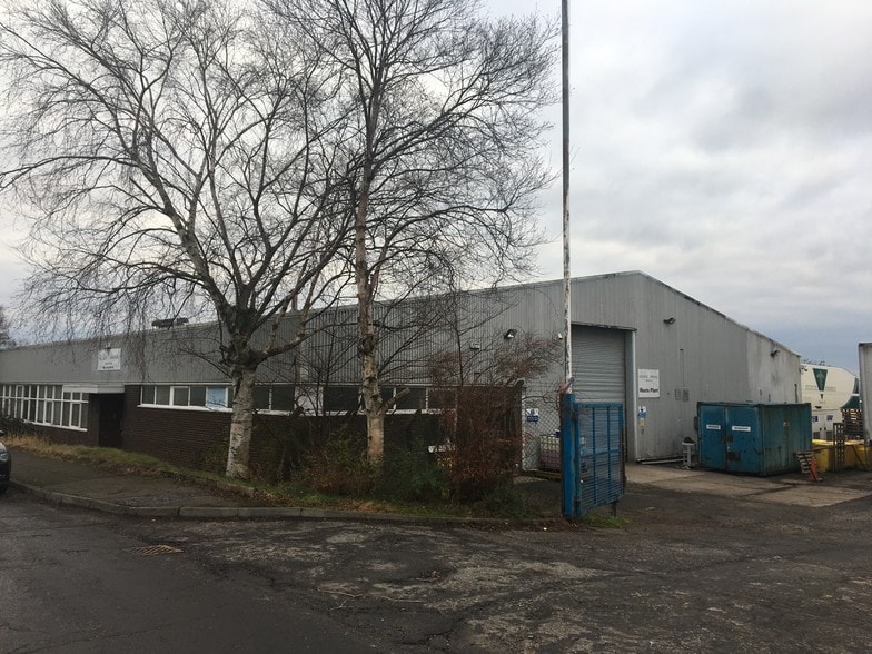 Nobel Rd, Dundee to rent - Building Photo - Image 2 of 3