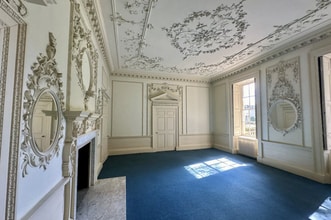 Aykley Heads, Durham to rent Interior Photo- Image 2 of 2