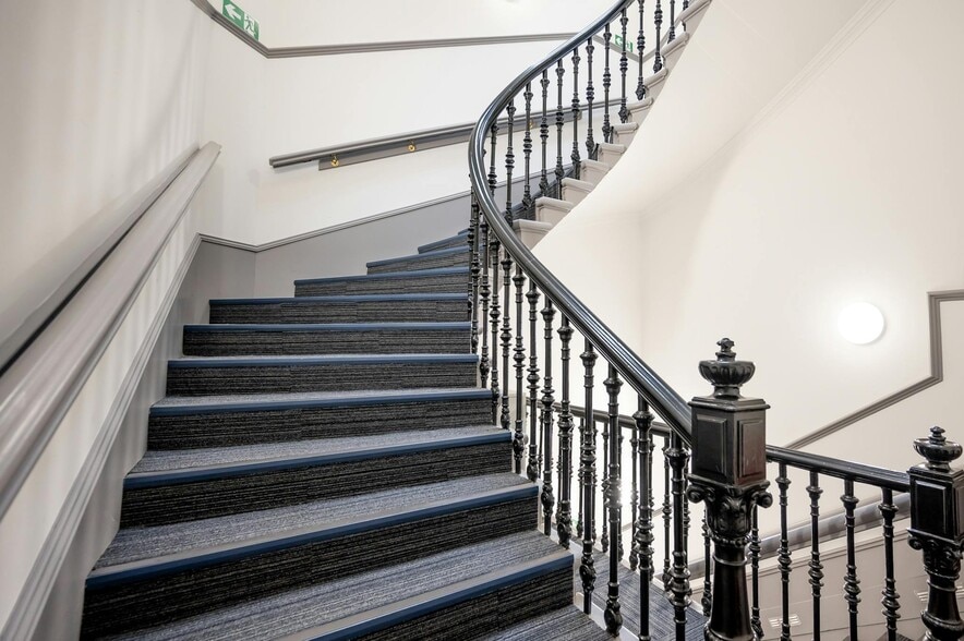 67-69 St. Vincent St, Glasgow to rent - Building Photo - Image 2 of 6