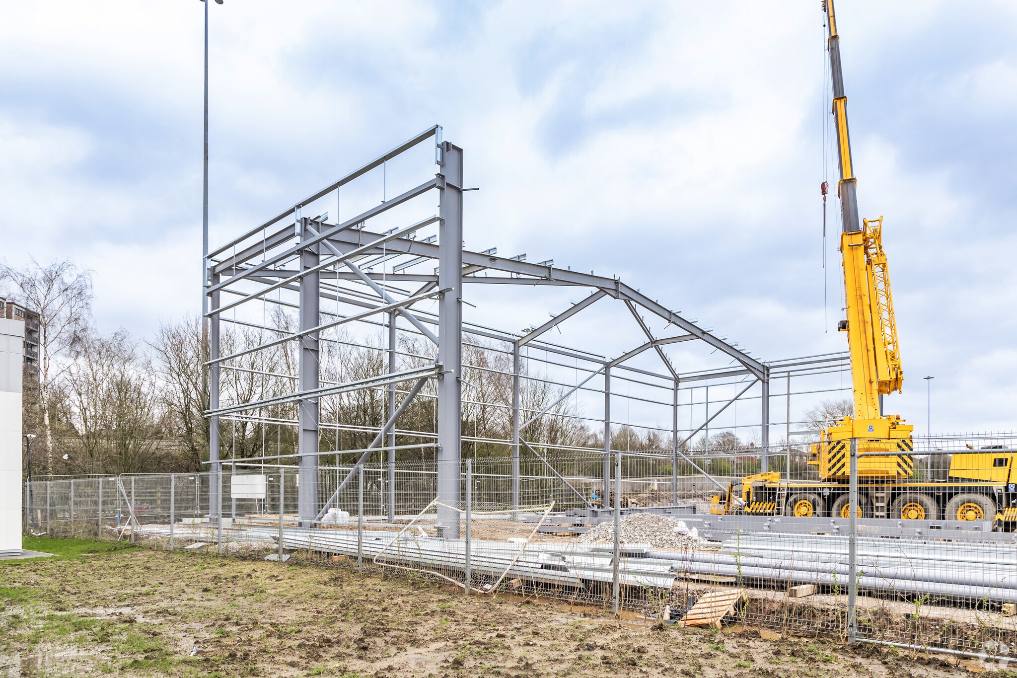 Albert St, Oldham to rent Primary Photo- Image 1 of 4
