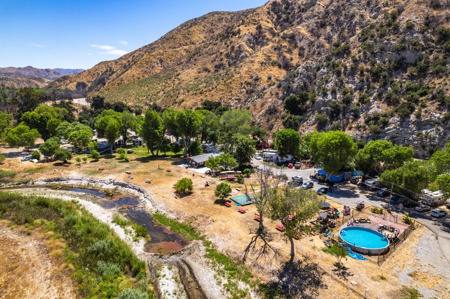 10645 Soledad Canyon Rd, Santa Clarita, CA for sale - Other - Image 1 of 15