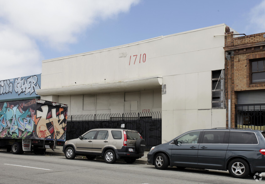 1710 E 12th St, Oakland, CA for sale - Primary Photo - Image 1 of 1