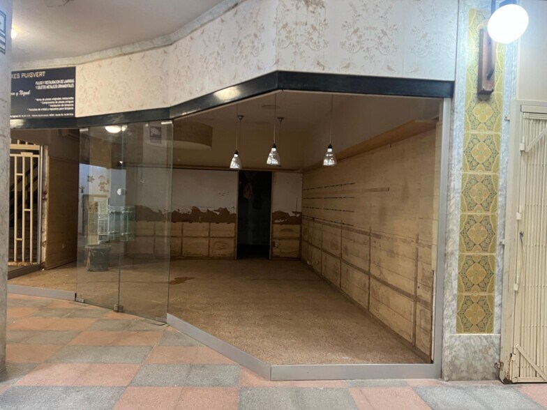 Passatge Joan Segura, 11, Algemesí, Valencia to rent - Building Photo - Image 2 of 4