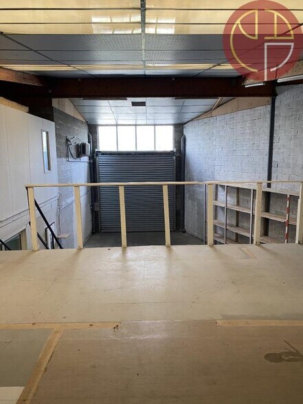 Industrial in Toulouse to rent - Interior Photo - Image 3 of 10