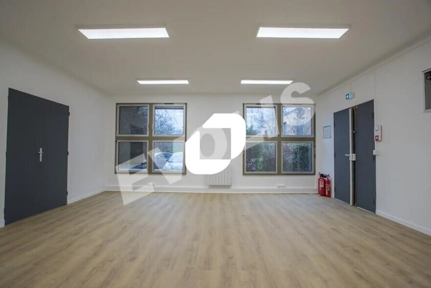 Office in Torcy to rent - Interior Photo - Image 3 of 14