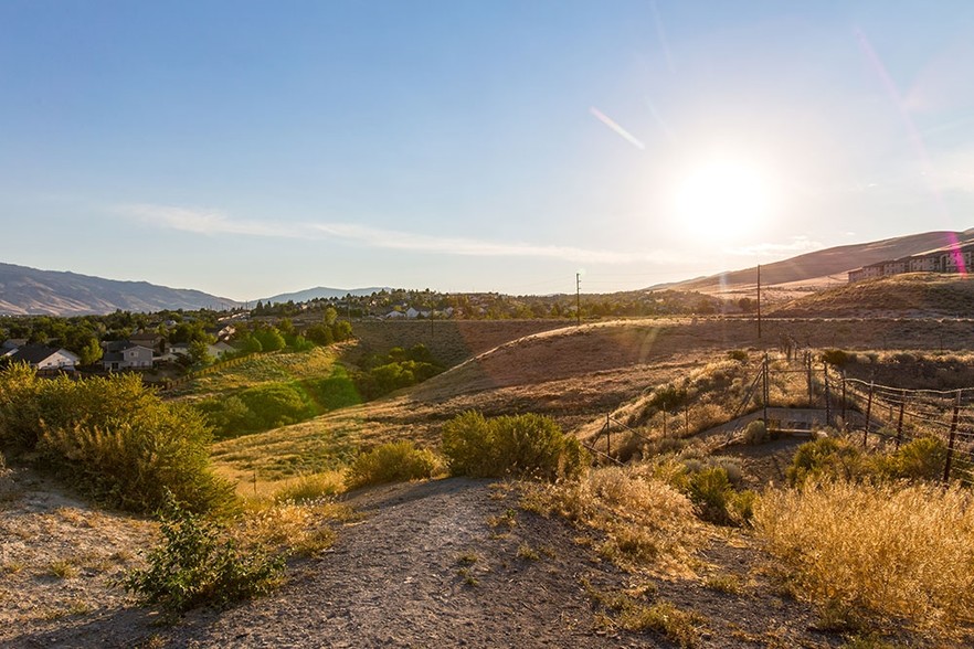 N McCarran Blvd, Reno, NV for sale - Building Photo - Image 1 of 1