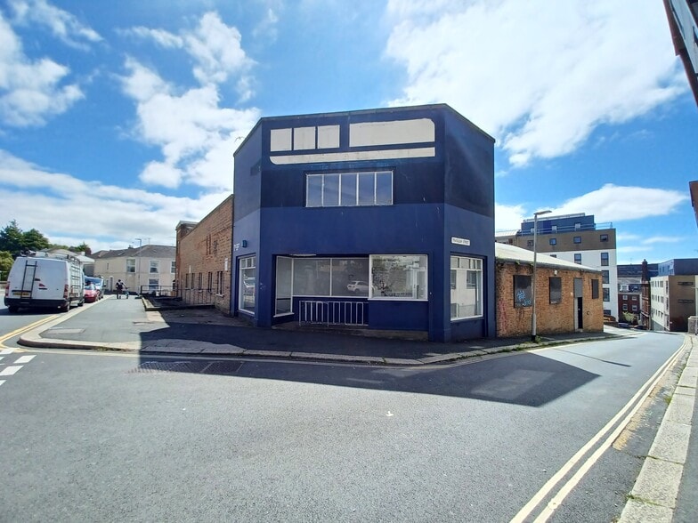 45 Regent St, Plymouth to rent - Primary Photo - Image 1 of 2