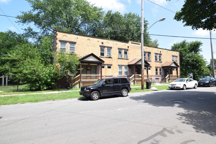 6609 Whitney Ave, Cleveland, OH for sale - Building Photo - Image 2 of 2