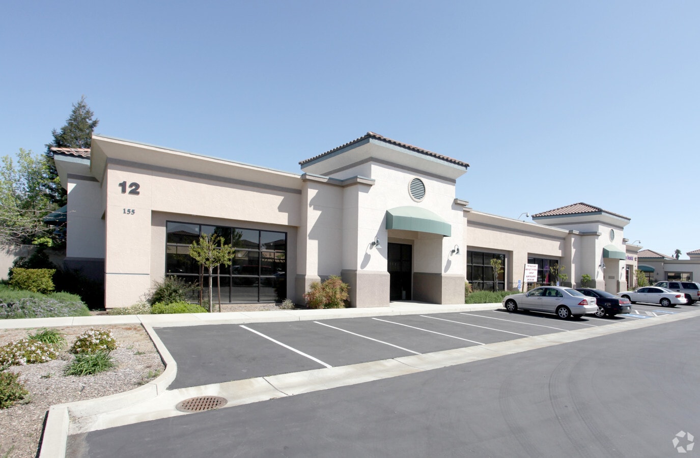 155 W El Portal Dr, Merced 95348 UK