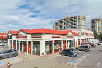 9631 Yonge St, Richmond Hill, ON for rent Primary Photo- Image 1 of 7