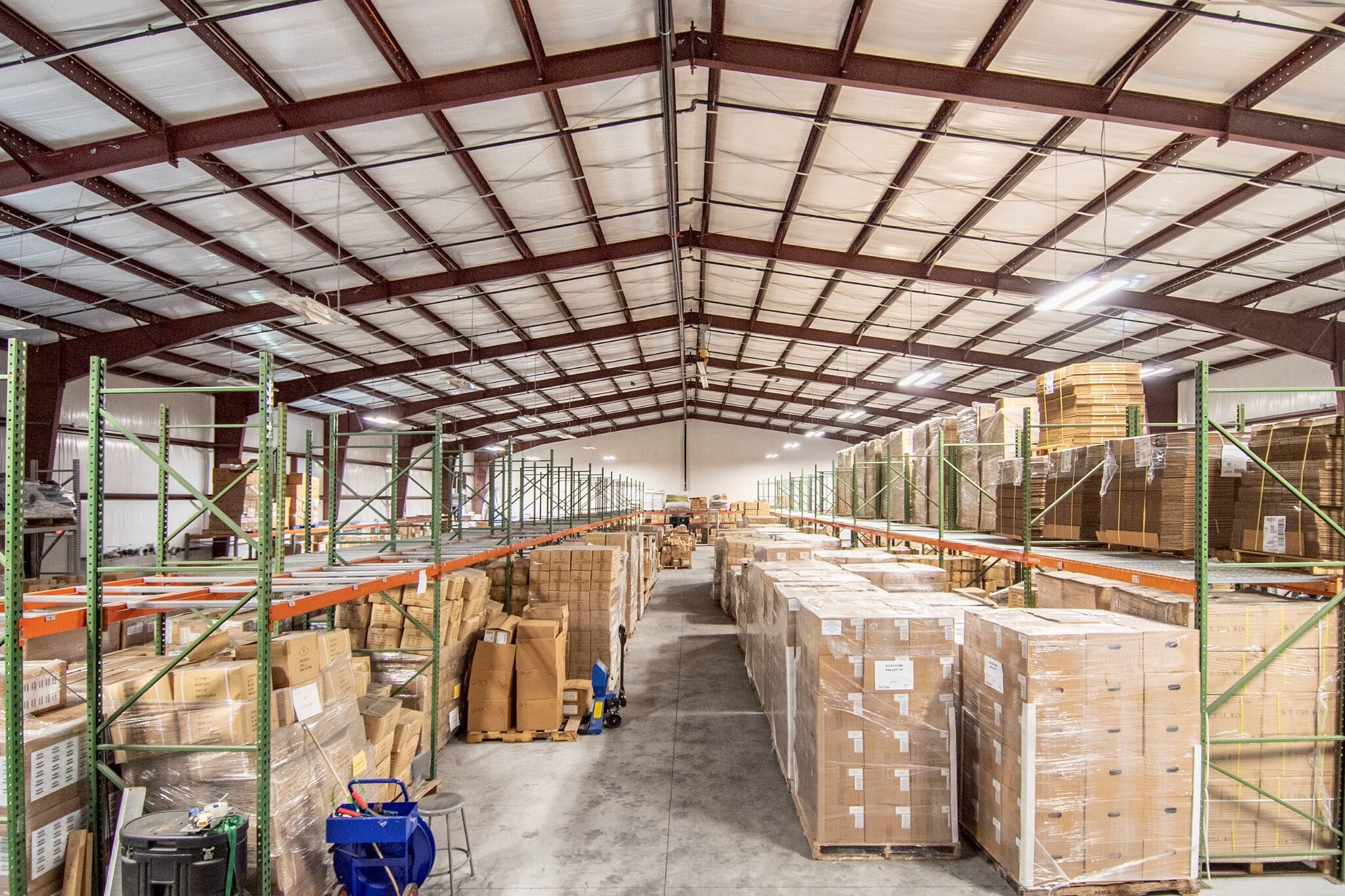 14180 E Colonial Dr, Orlando, FL to rent Interior Photo- Image 1 of 7